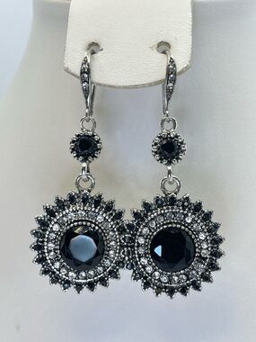 Black Crystal Sunburst Dangle Earrings Silver Tone Vintage Style